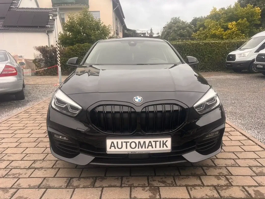 BMW 118 Advantage - Afbeelding 1