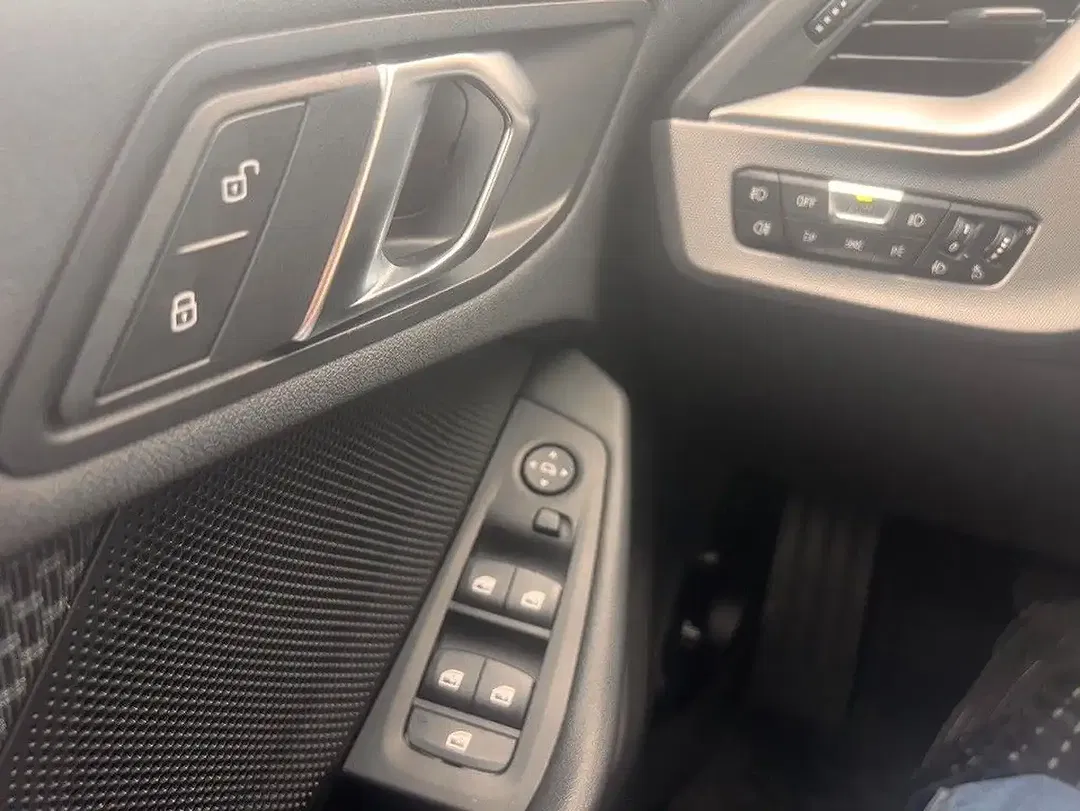 BMW 118 Advantage - Thumbnail 11