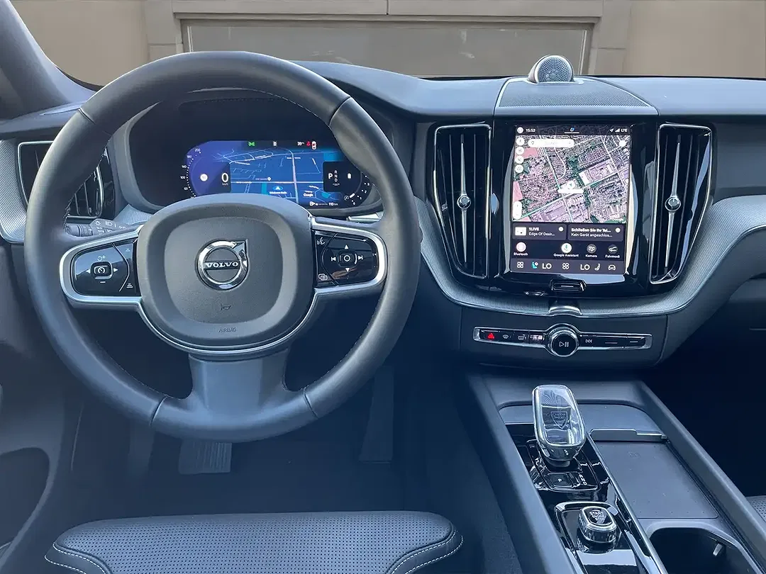 Volvo XC60 B5 Plus Black Edition - Thumbnail 8