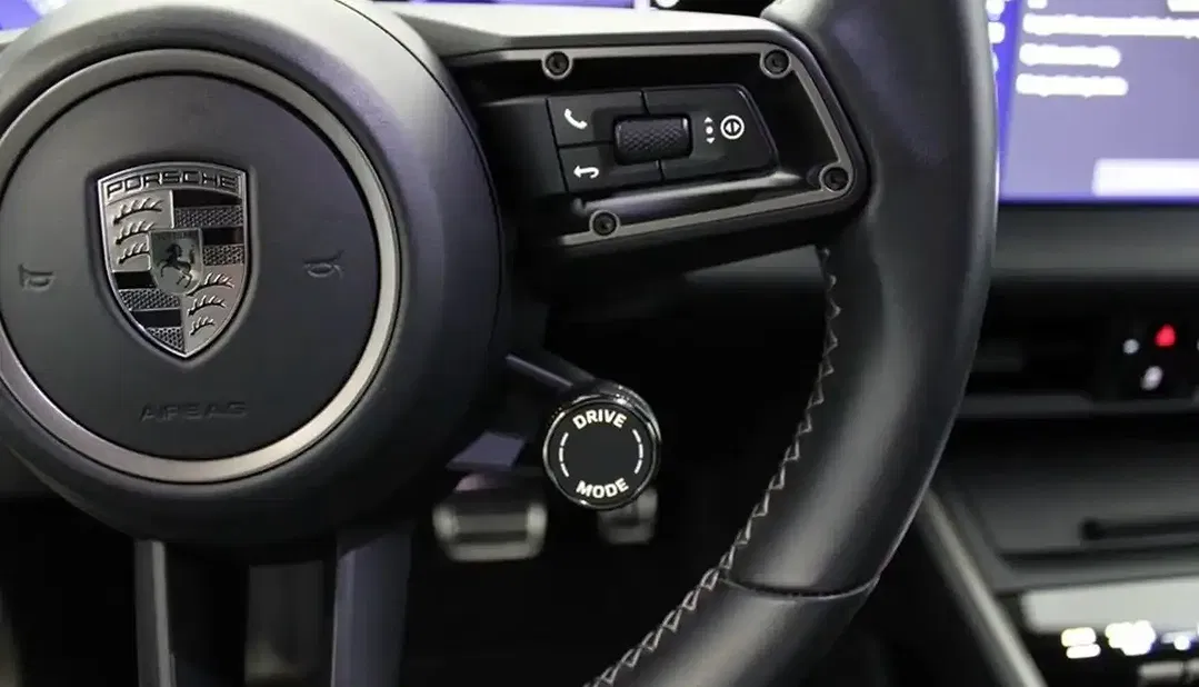 Porsche Macan EV Design - Thumbnail 8