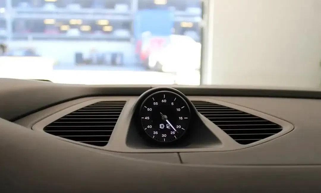 Porsche Macan EV Design - Thumbnail 10