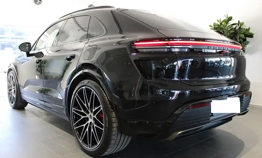 Porsche Macan EV Design - foto 2
