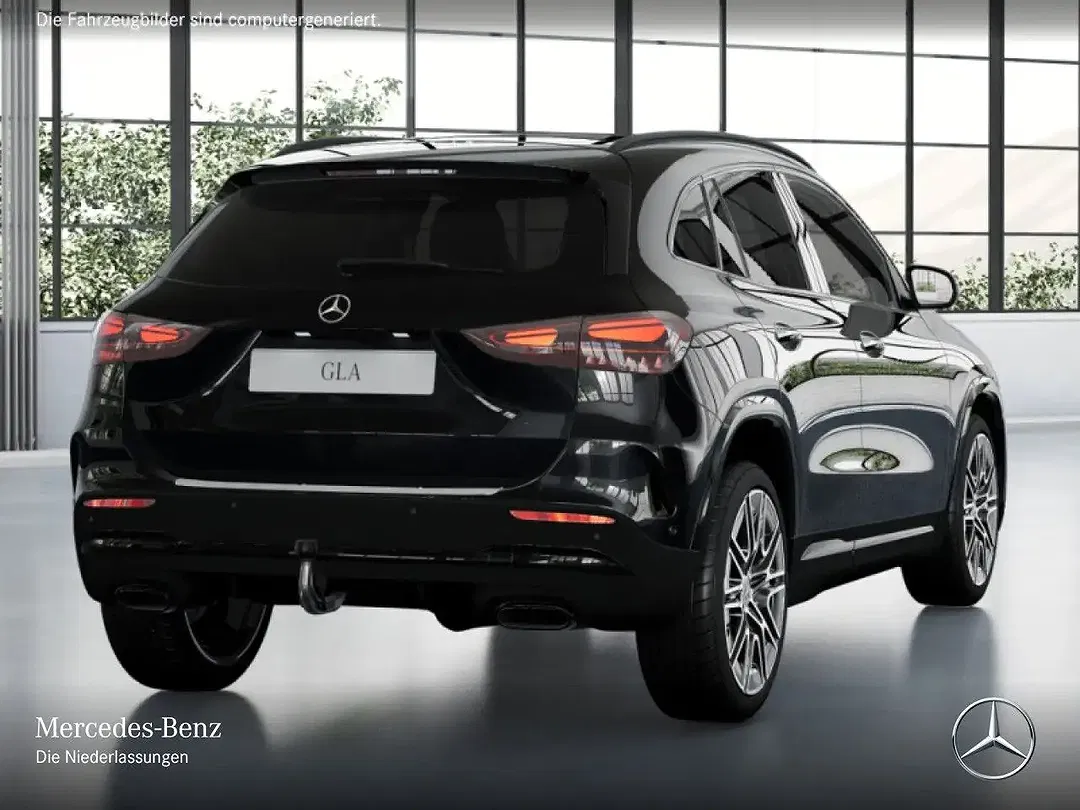 Mercedes-Benz GLA 200 7G-TRONIC AMG Night - Thumbnail 3