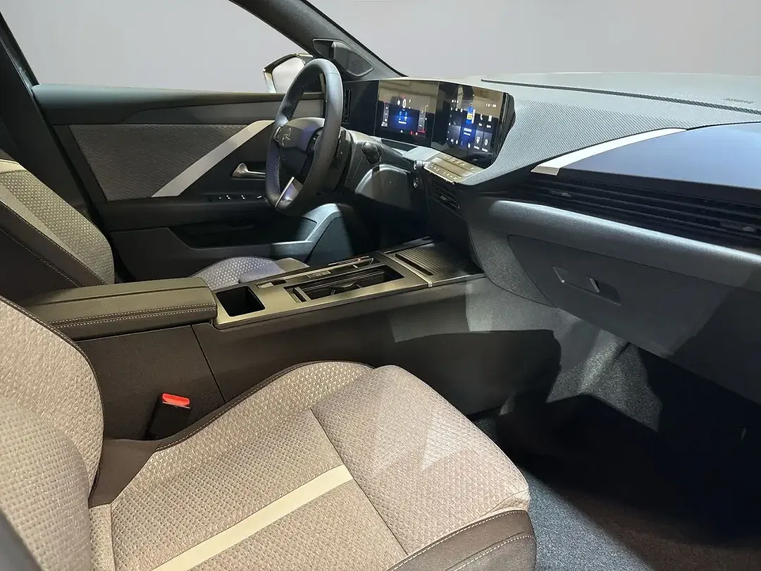 Opel Astra 1.5 Edition - Thumbnail 14