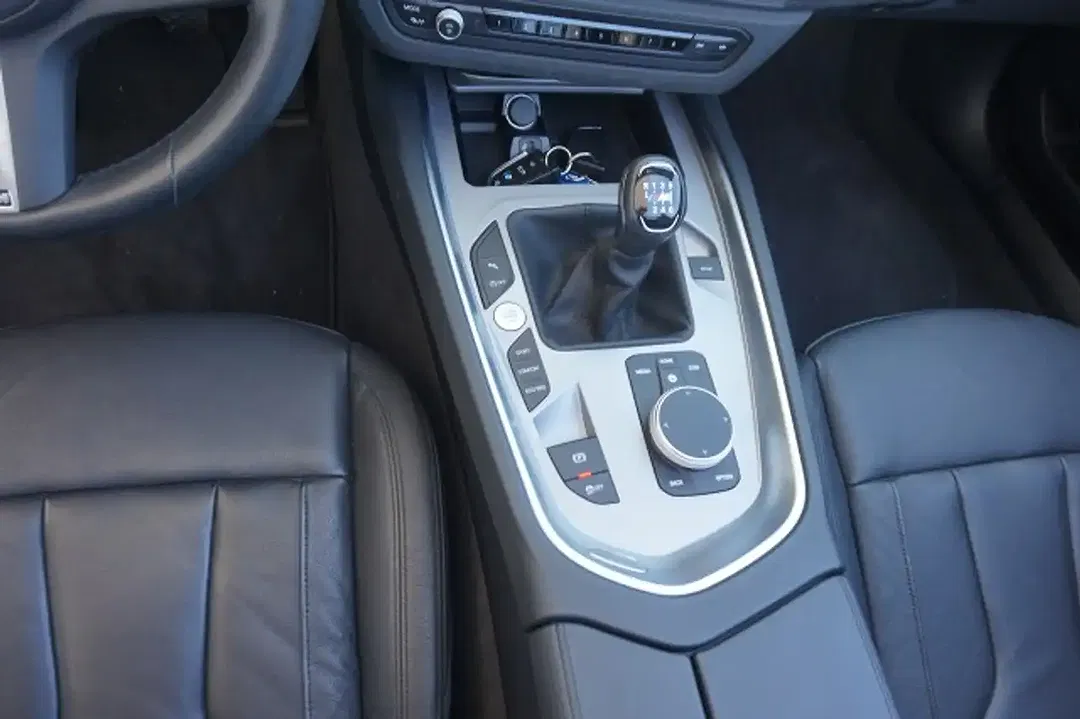 BMW Z4 sDrive - Thumbnail 7