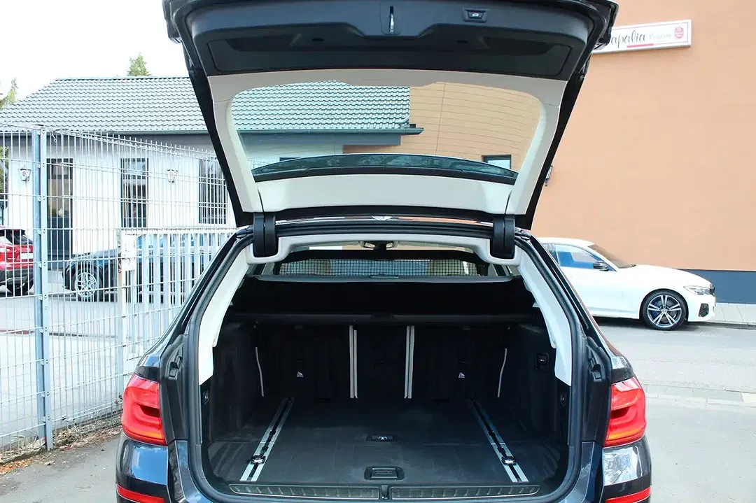 BMW 530 xDrive - Thumbnail 33