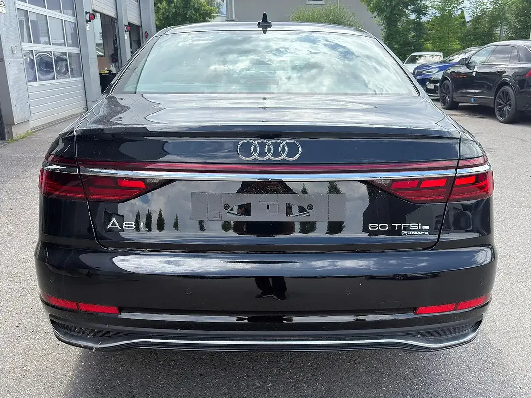 Audi A8 60 TFSI e quattro - Thumbnail 7