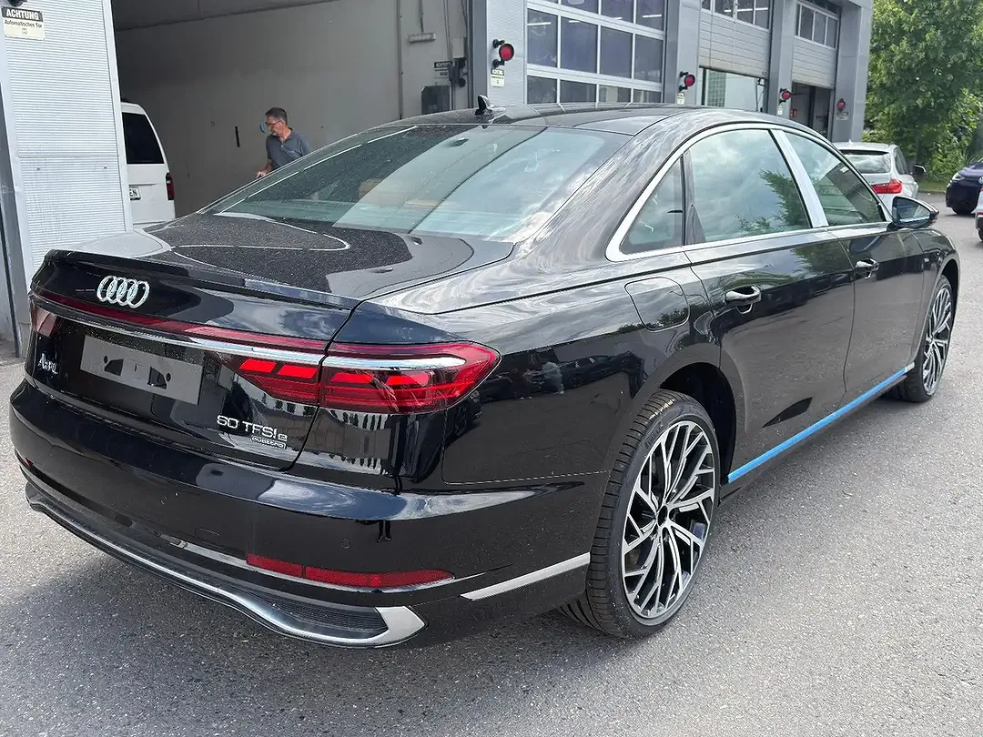 Audi A8 60 TFSI e quattro - Thumbnail 9