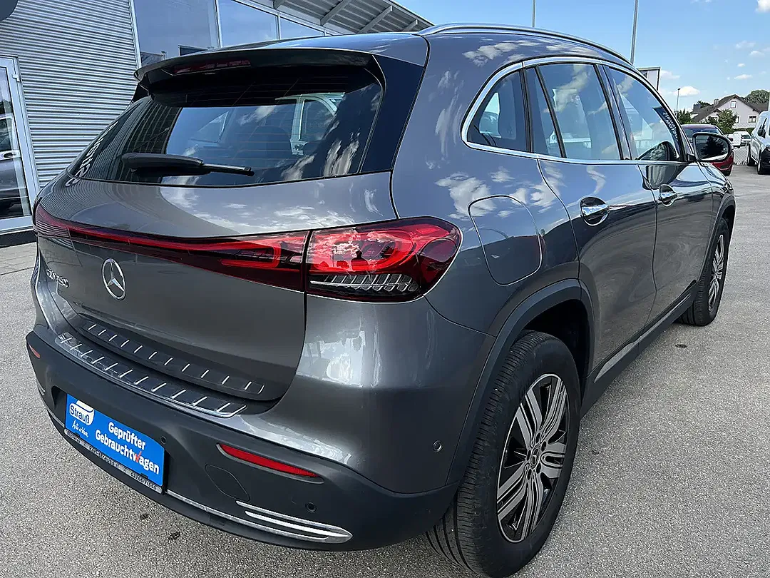 Mercedes-Benz EQA 250 AUT - Thumbnail 4