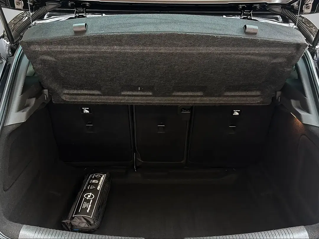 Opel Astra Elegance - Thumbnail 8