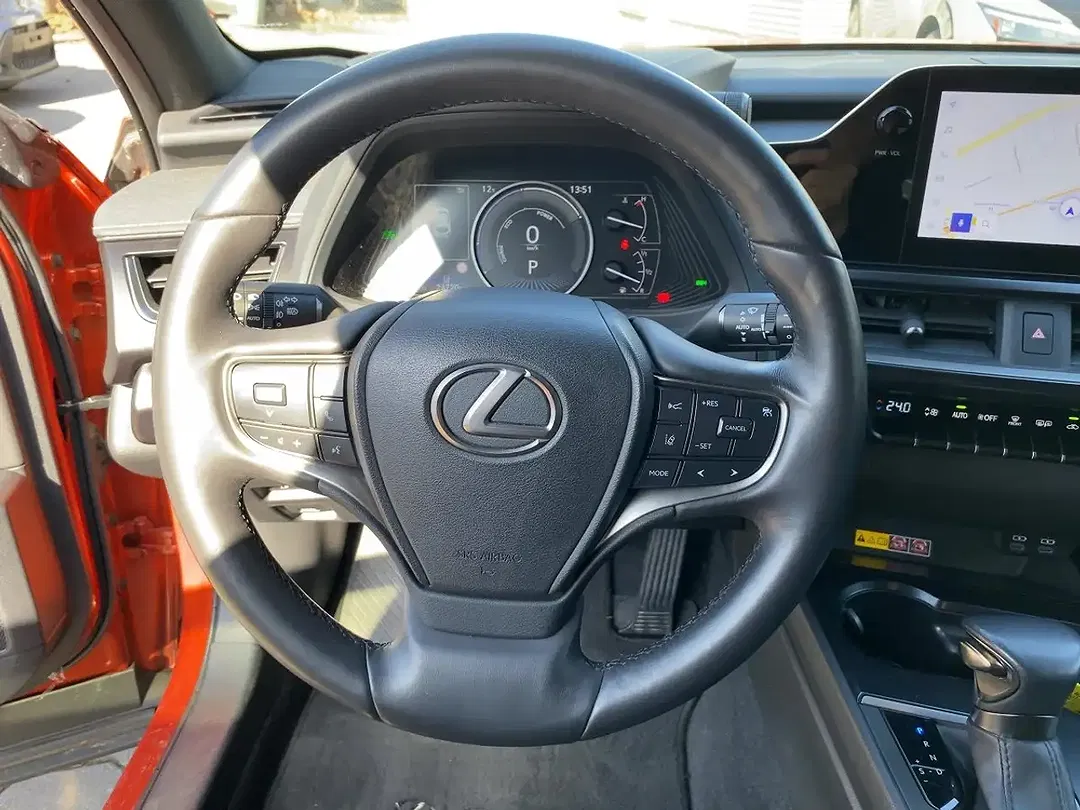 Lexus UX 250h Style Edition - Thumbnail 11