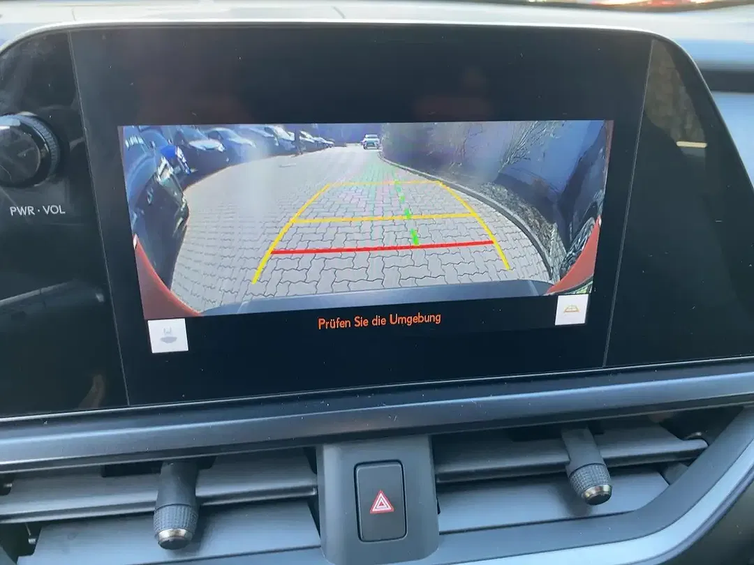 Lexus UX 250h Style Edition - Thumbnail 13