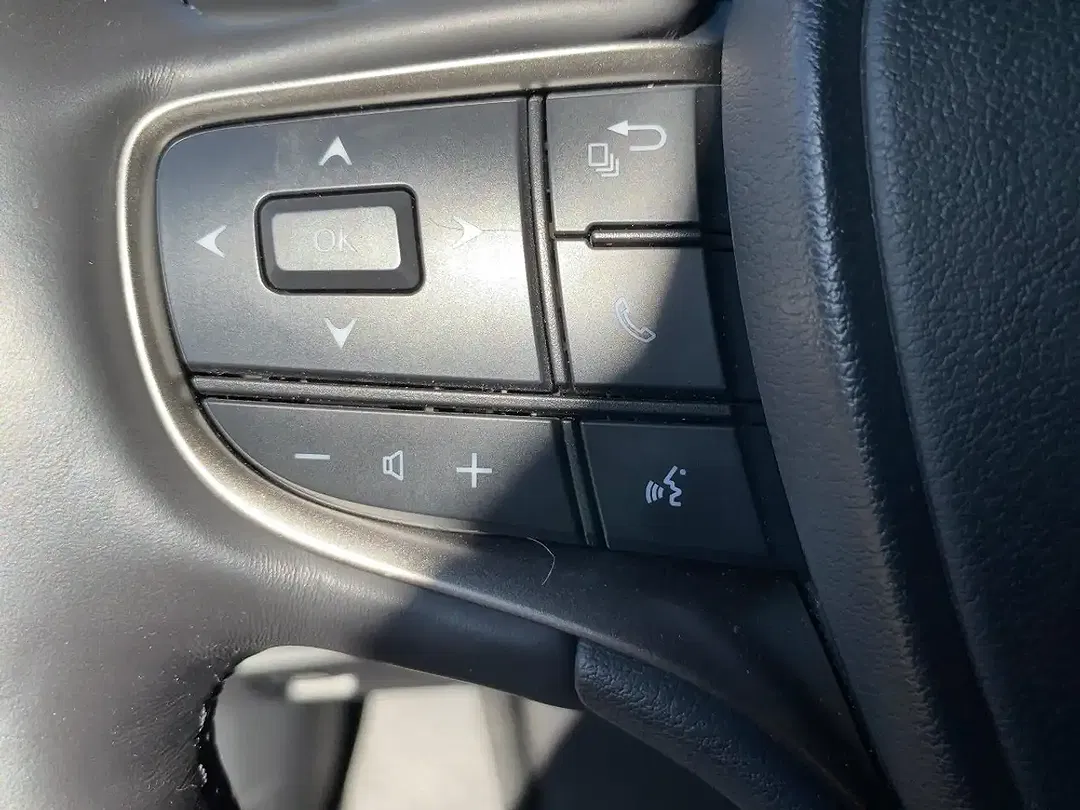 Lexus UX 250h Style Edition - Thumbnail 17