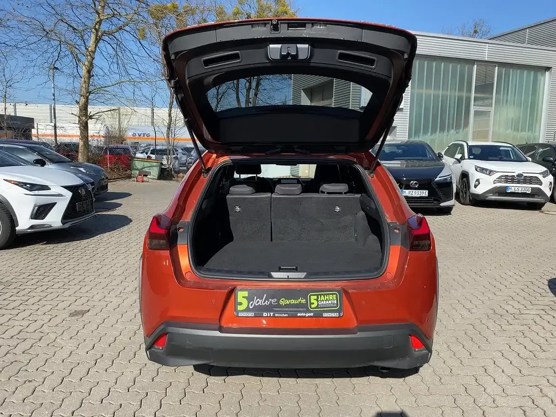 Lexus UX 250h Style Edition - Thumbnail 7