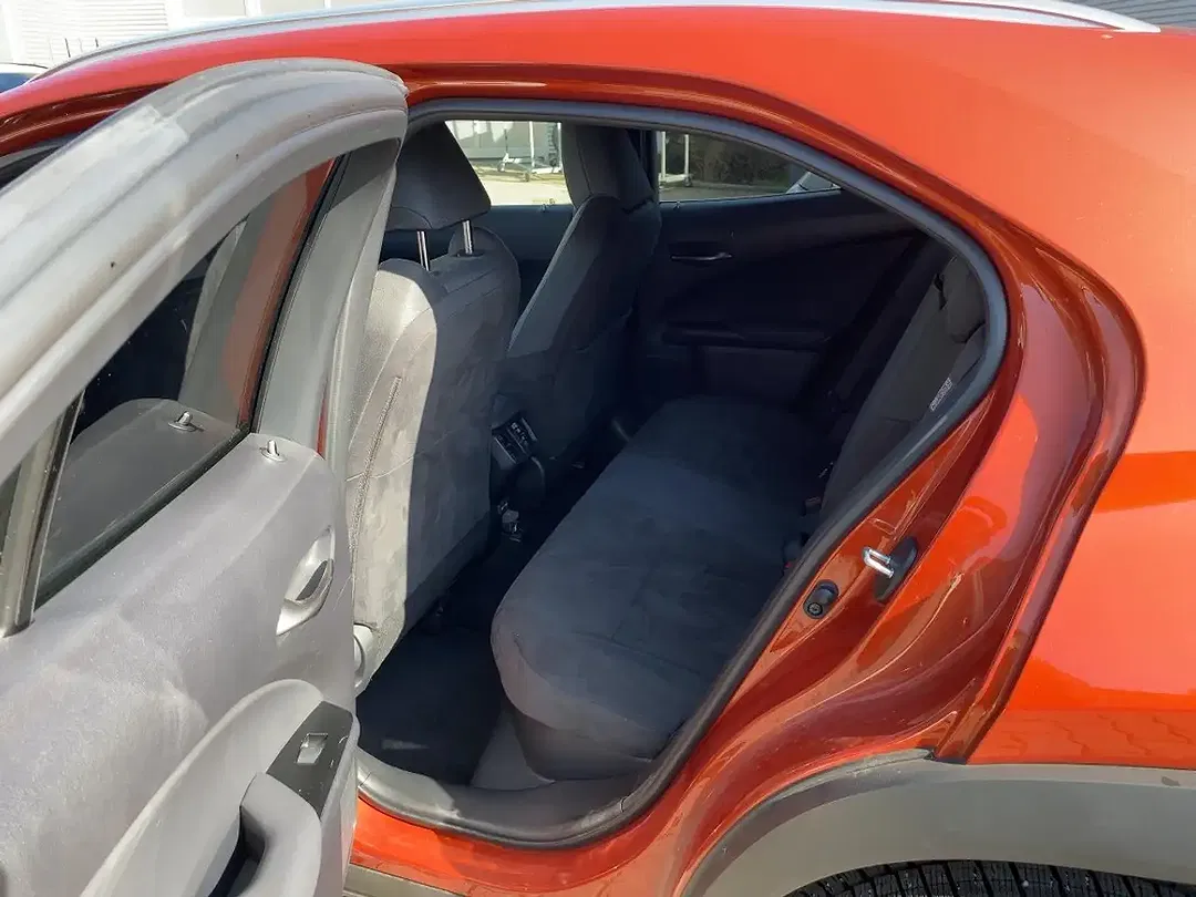 Lexus UX 250h Style Edition - Thumbnail 9