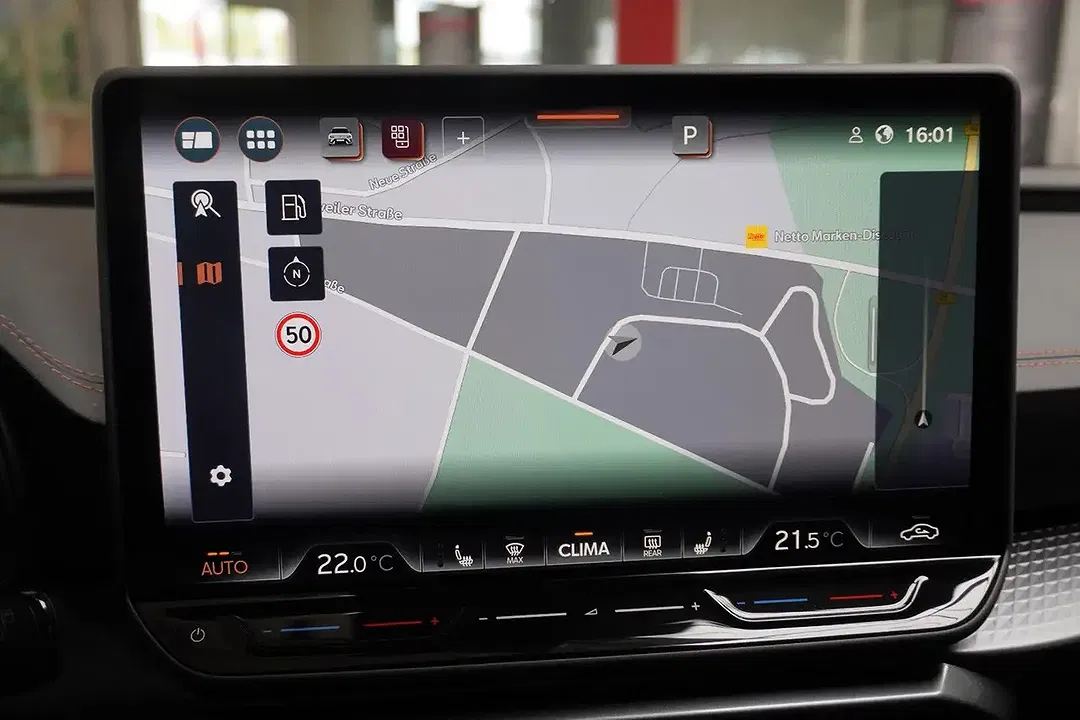 CUPRA Leon 2.0 TSI DSG 4Drive Sportstourer - Thumbnail 15