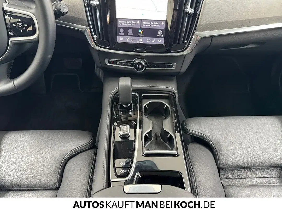 Volvo V90 T6 PHEV AWD Ultra Dark - Thumbnail 9