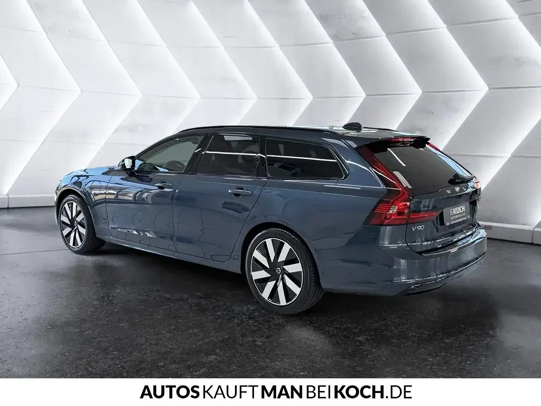 Volvo V90 T6 PHEV AWD Ultra Dark - foto 2