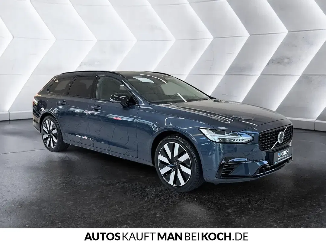 Volvo V90 T6 PHEV AWD Ultra Dark - Thumbnail 4