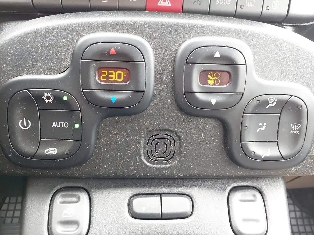 Fiat Panda TwinAir 4x4 Cross - Thumbnail 7