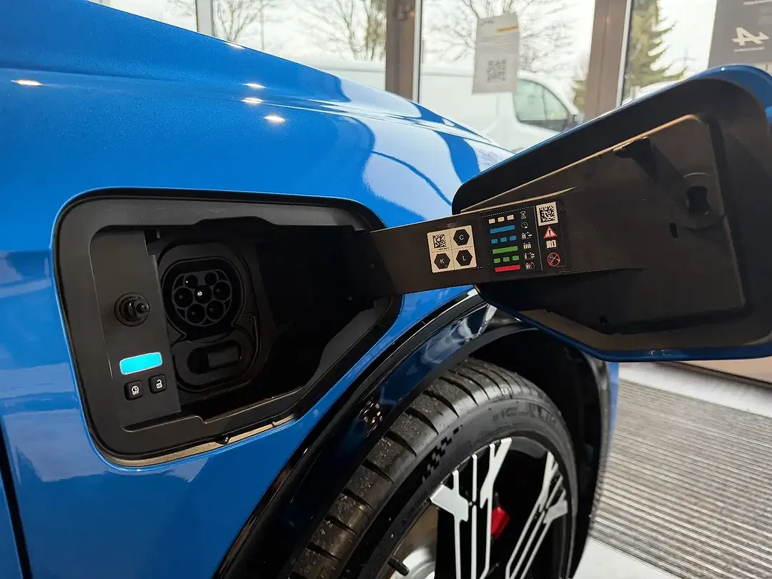 Alpine A390 GT - Thumbnail 7