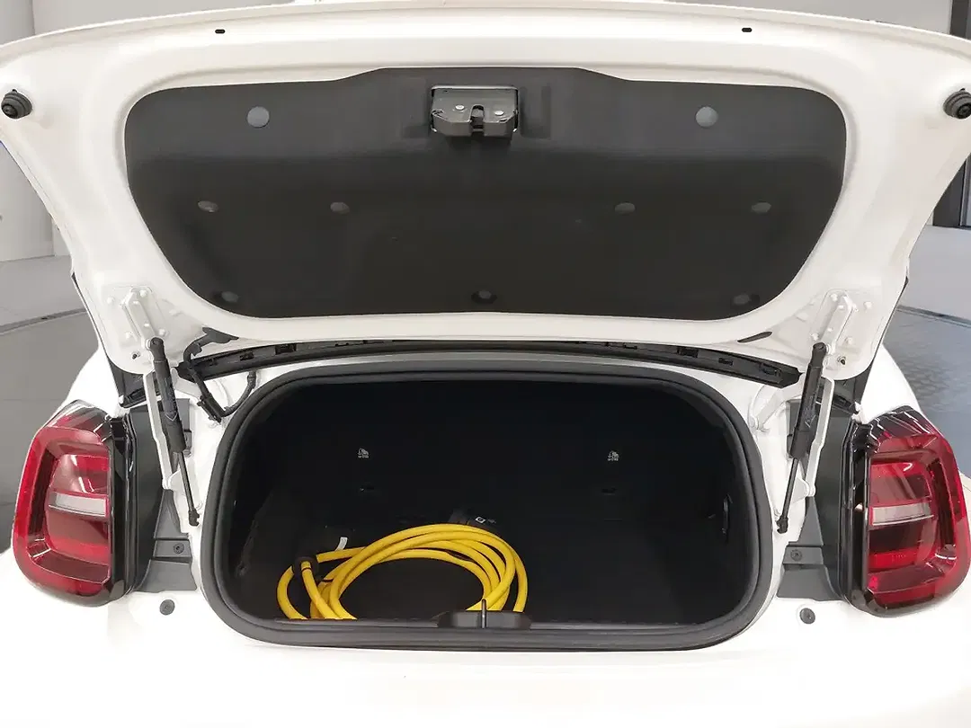 Fiat 500C EV - Thumbnail 11