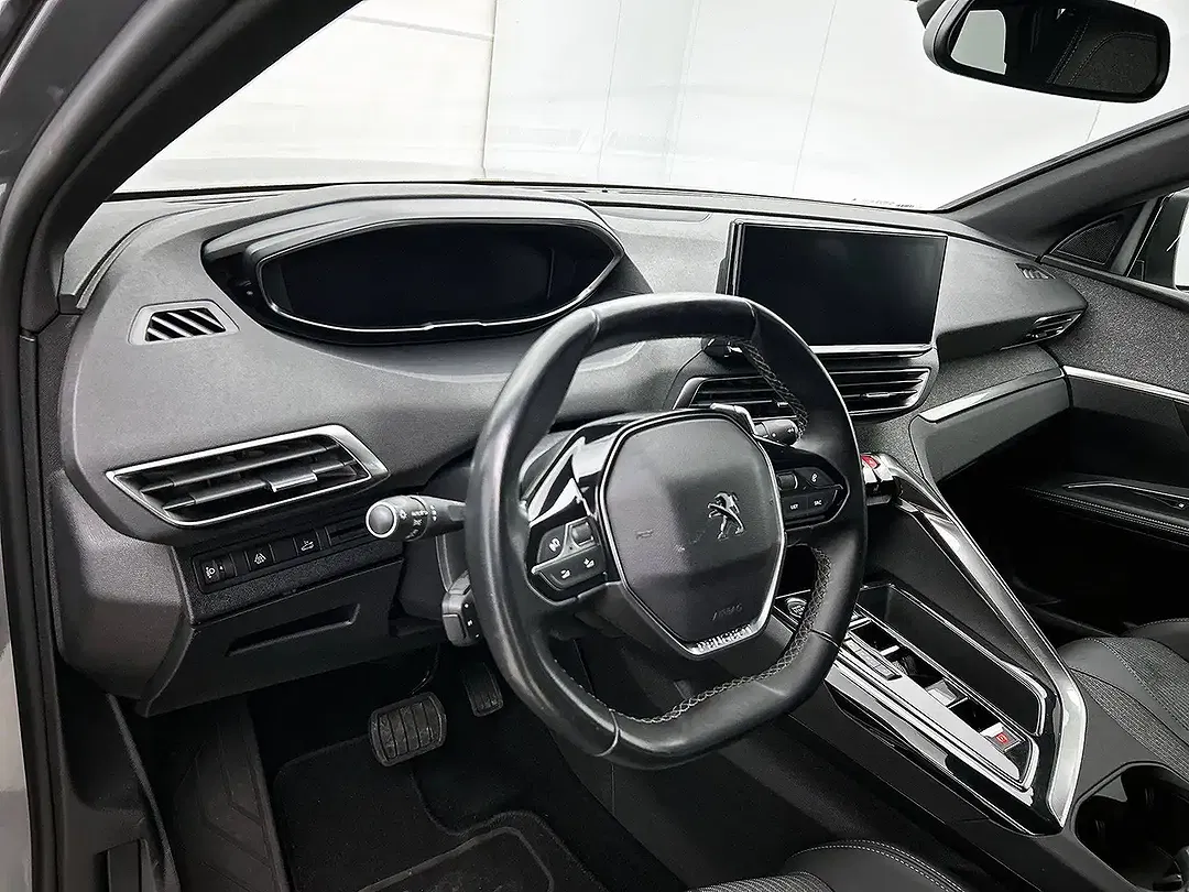 Peugeot 5008 PureTech Allure Pack - Thumbnail 14