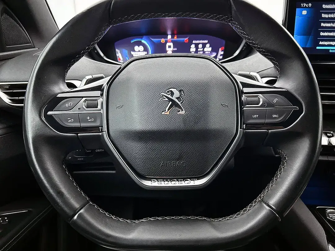 Peugeot 5008 PureTech Allure Pack - Thumbnail 15