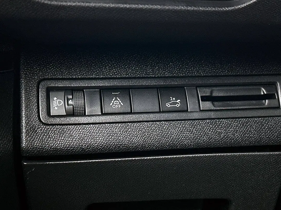 Peugeot 5008 PureTech Allure Pack - Thumbnail 18