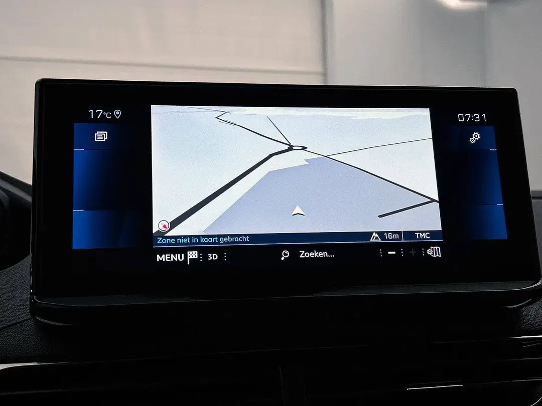 Peugeot 5008 PureTech Allure Pack - Thumbnail 22