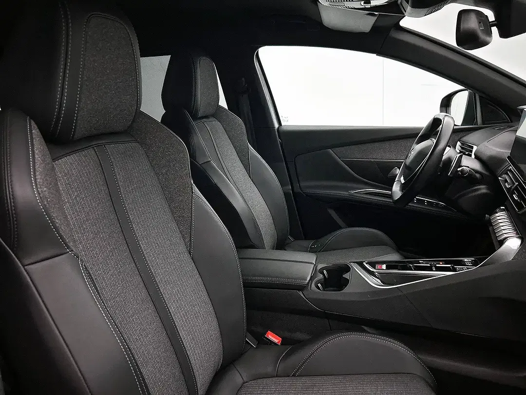 Peugeot 5008 PureTech Allure Pack - Thumbnail 8