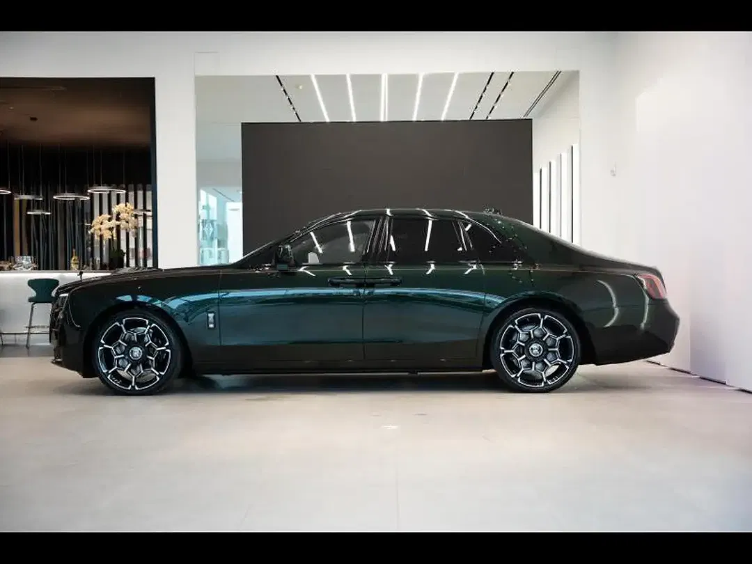 Rolls-Royce Ghost Black Badge - Thumbnail 3