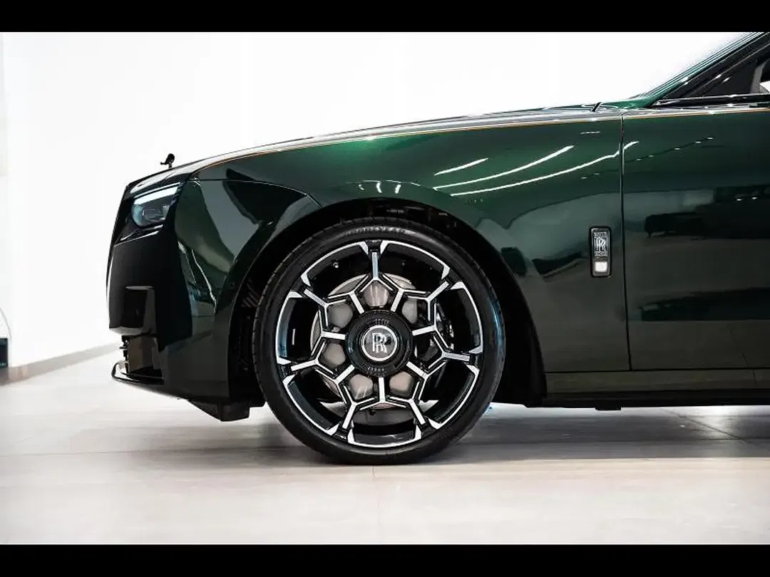Rolls-Royce Ghost Black Badge - Thumbnail 4