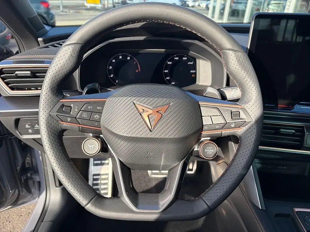 CUPRA Leon 1.5 eTSI - Thumbnail 11