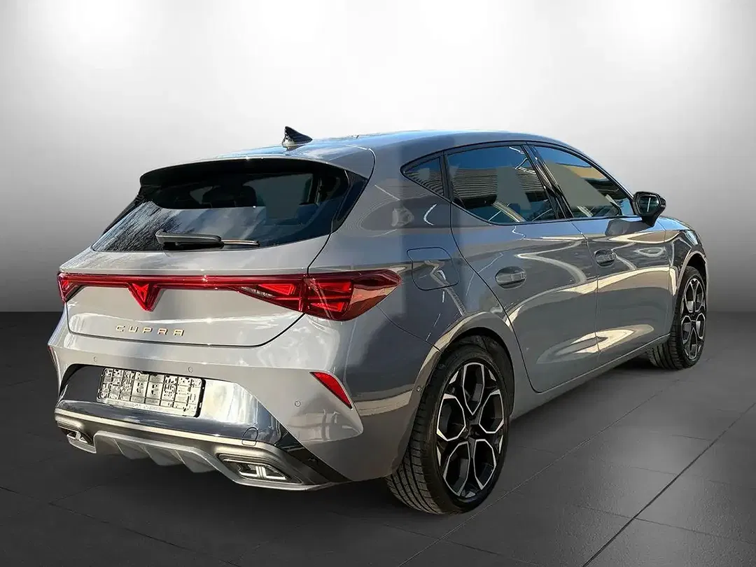 CUPRA Leon 1.5 eTSI - Thumbnail 3