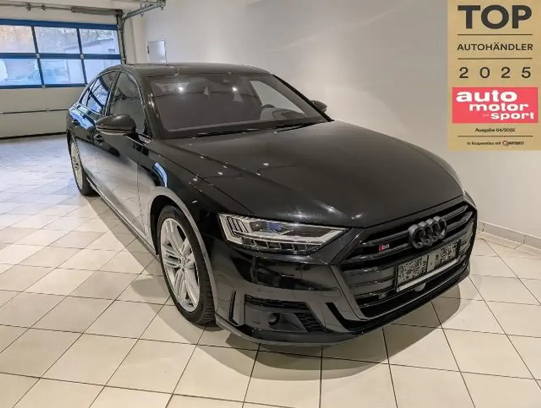 Audi S8 quattro Matrix LED - foto 1