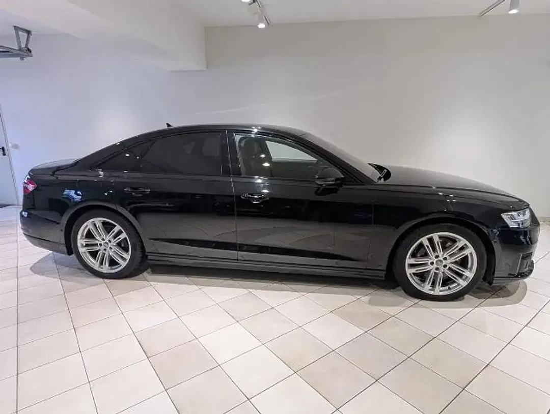 Audi S8 quattro Matrix LED - foto 2