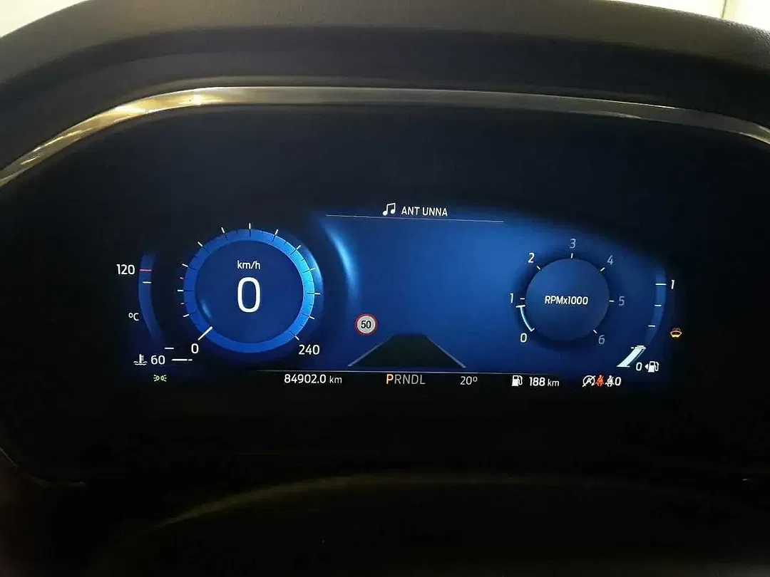 Ford Focus 1.5 EcoBlue Titanium X - Thumbnail 10