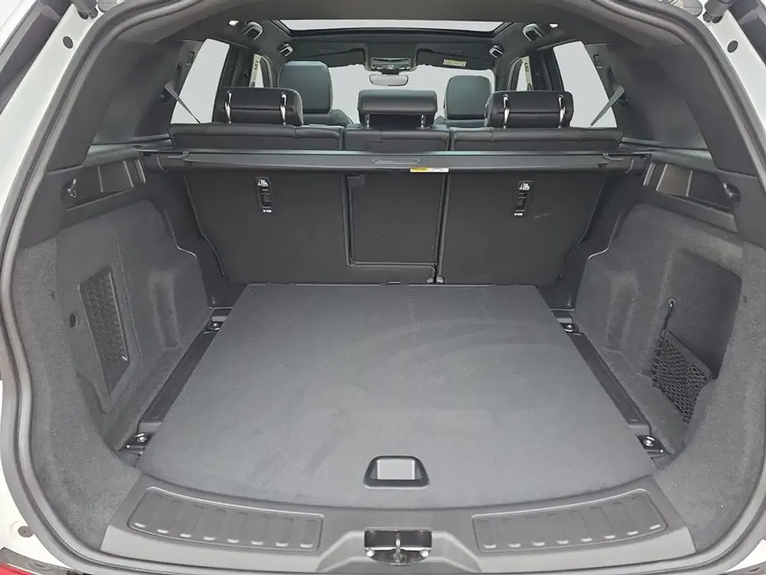 Land Rover Discovery Sport Dynamic SE - Thumbnail 11