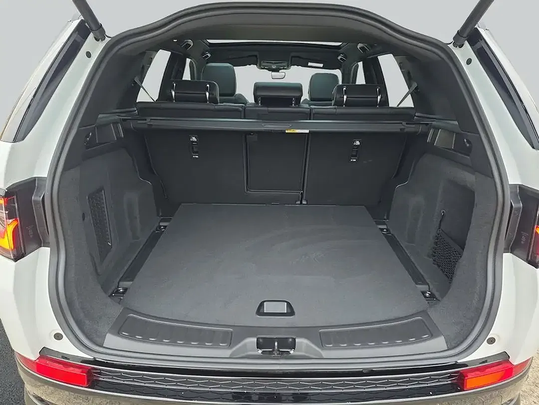Land Rover Discovery Sport Dynamic SE - Thumbnail 5