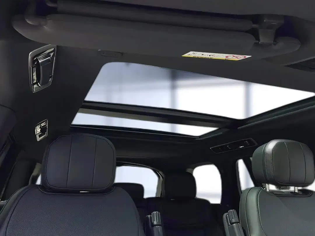 Land Rover Defender P550e Hybrid HSE - Thumbnail 21