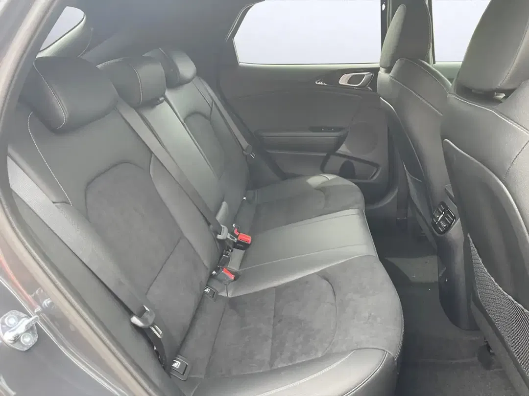Kia XCeed 1.5 T-GDI DCT GT-Line - Thumbnail 9