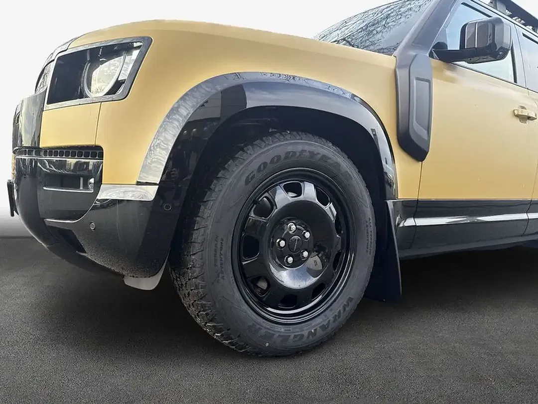 Land Rover Defender D350 Trophy Edition 110 - Thumbnail 12