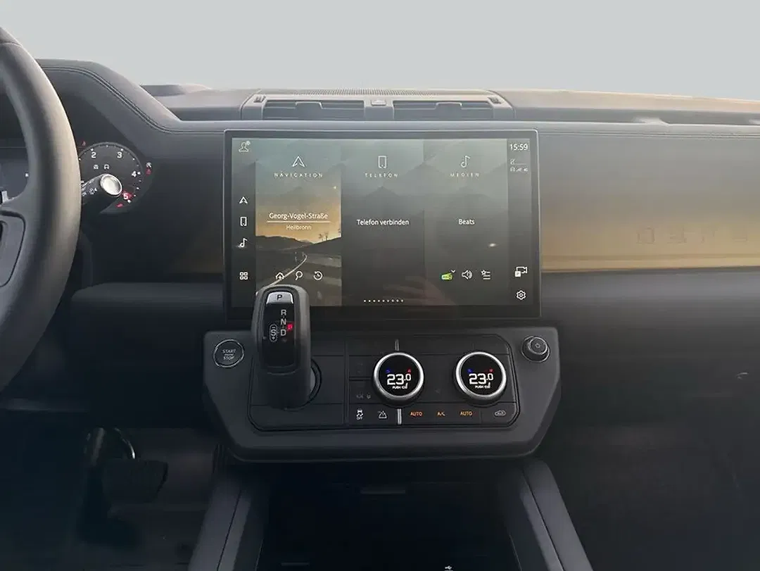 Land Rover Defender D350 Trophy Edition 110 - Thumbnail 14