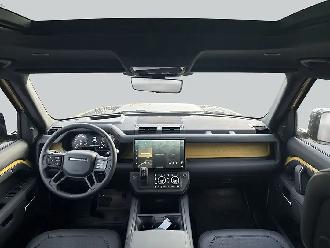 Land Rover Defender D350 Trophy Edition 110 - Thumbnail 4