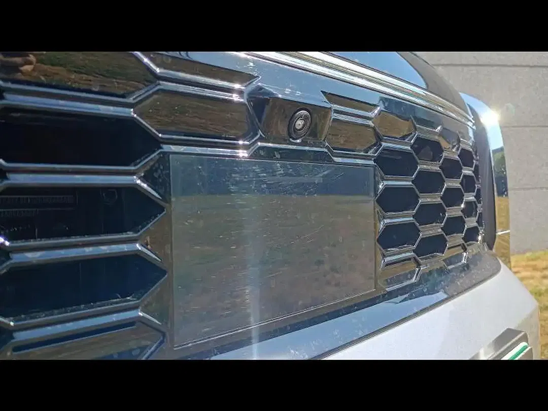 Mitsubishi Outlander - Thumbnail 11