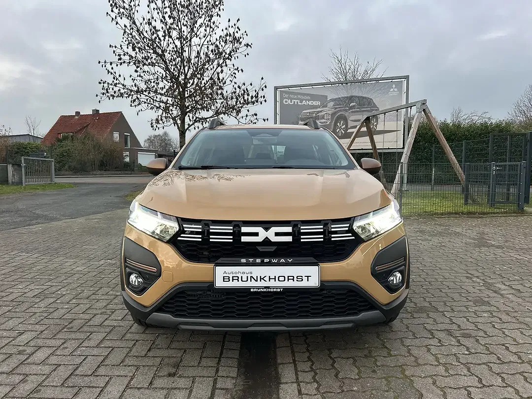 Dacia Sandero TCe Stepway Extreme - Thumbnail 3