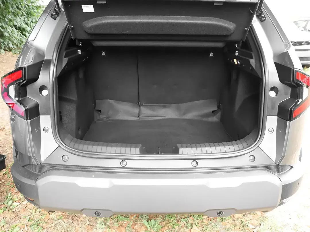 Dacia Duster TCe Expression - Thumbnail 12