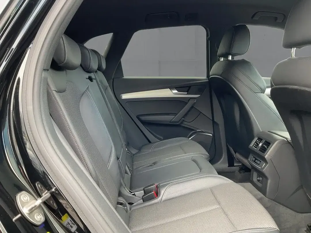 Audi Q5 50 TFSI e quattro sport - Thumbnail 13
