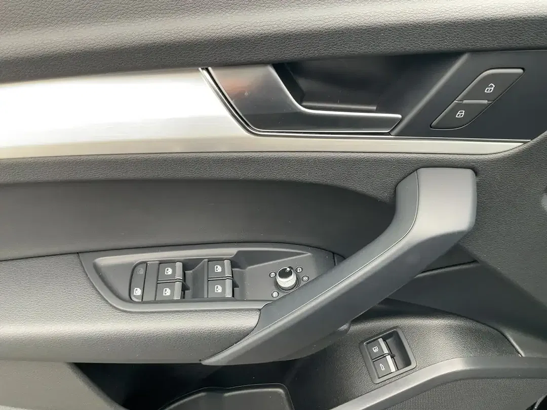 Audi Q5 50 TFSI e quattro sport - foto 15